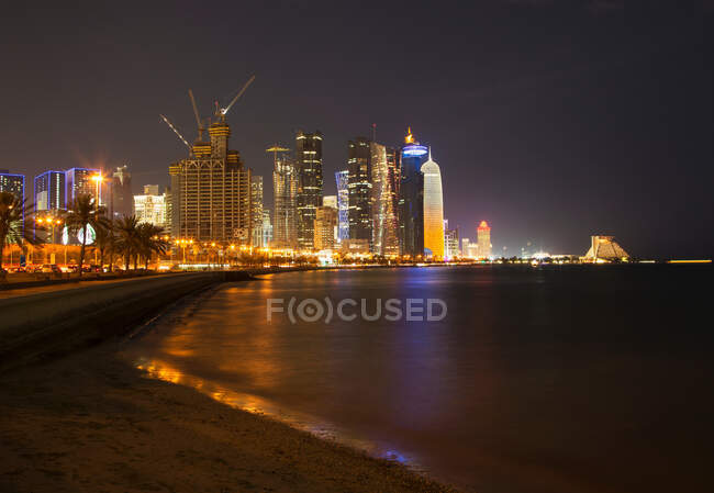 Futuristic skyscrapers downtown Doha, Qatar — Stock Photo