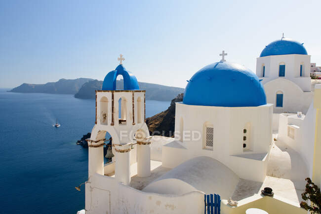 Iglesia, Oia, Santorini, Grecia - foto de stock