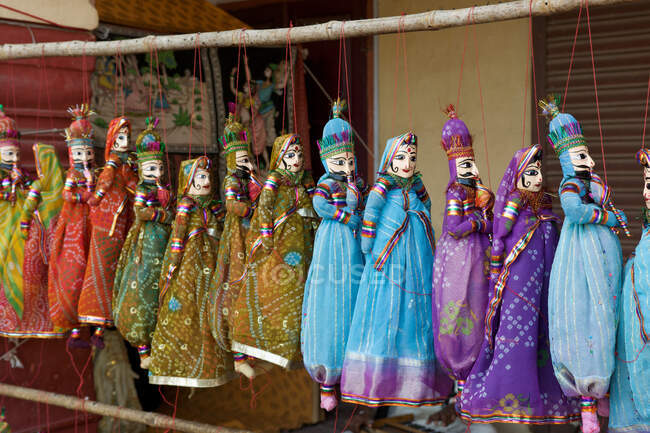 Geschäft in Jaipur mit Puppen, Rajasthan, Indien — Stockfoto