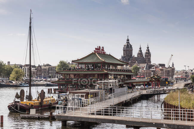 Restaurant flottant Sea Palace, Amsterdam, Pays-Bas — Photo de stock