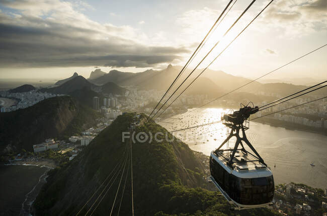 View of cable car from Sugarloaf mountain. Rio De Janeiro, Brazil — Stock Photo