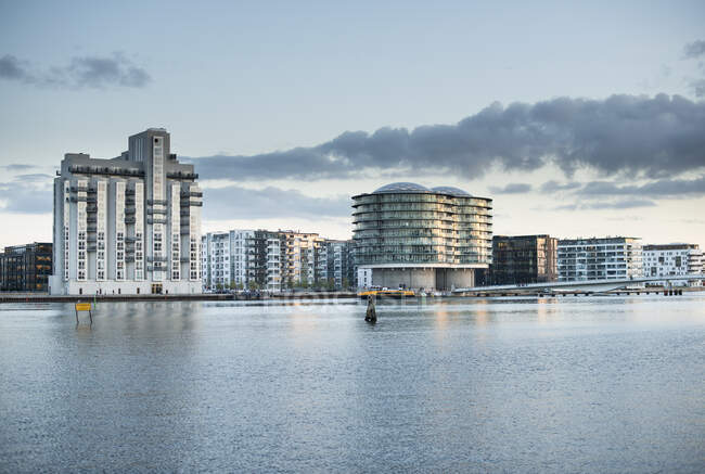 Сучасна архітектура в Ісландсбригге, Копенгаген, Зеландія, Данія — стокове фото