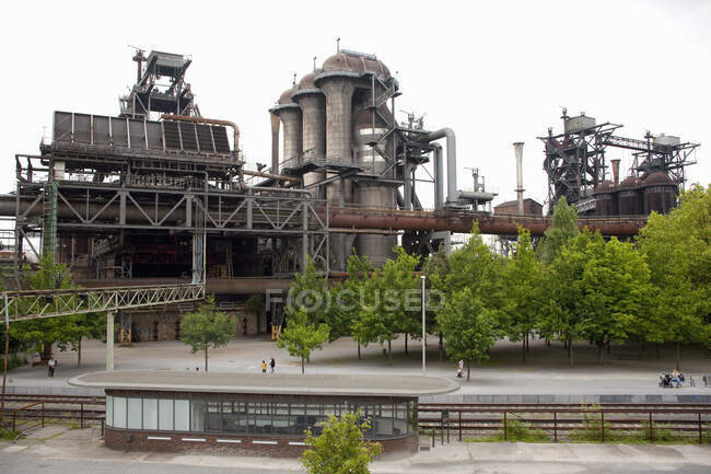 Kohle- und Stahlwerk, Nord-Duisburger Park, Ruhrgebiet, Deutschland — Stockfoto