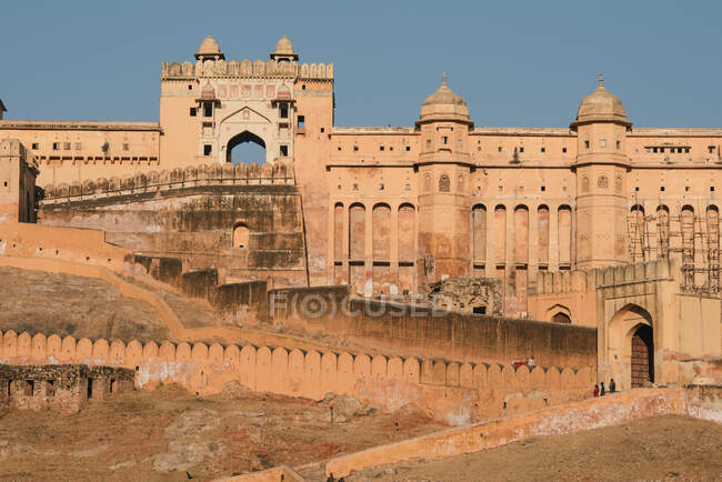 Vista de Amer Fort Palace, Jaipur, Rajastán, India - foto de stock