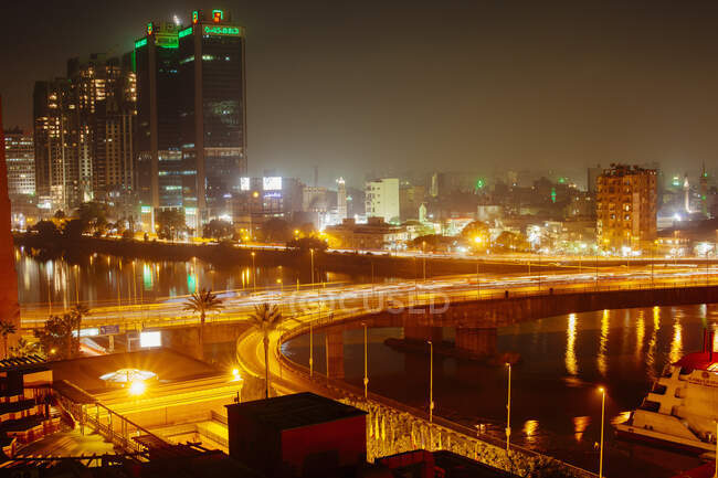 Puente del 15 de mayo, Zamalek, El Cairo, Egipto - foto de stock