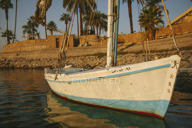 Boot in Felucca, Luxor, Ägypten — Stockfoto