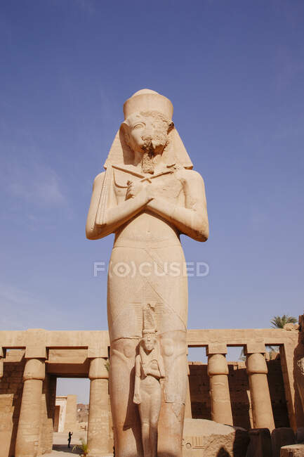Statue im Karnak Tempel Komplex, Luxor, Ägypten — Stockfoto
