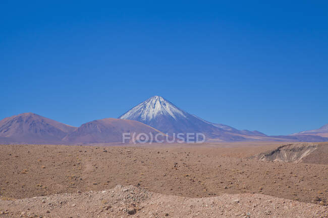Licancabur volcano, San Pedro de Atacama, Antofagasta, Chile — Stock Photo
