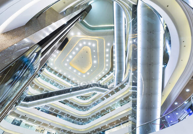 Interior do centro comercial, Hong Kong — Fotografia de Stock