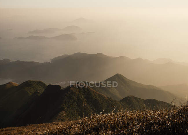Pic Lantau, île de Lantau, Hong Kong, Chine — Photo de stock