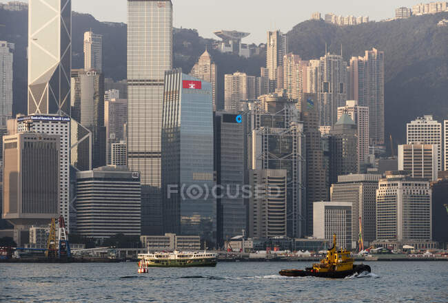 Dawn over Hong Kong Central skyline, Avenue of Stars, Kowloon — стокове фото