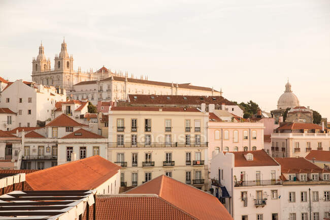 Edificios tradicionales, Lisboa, Portugal - foto de stock