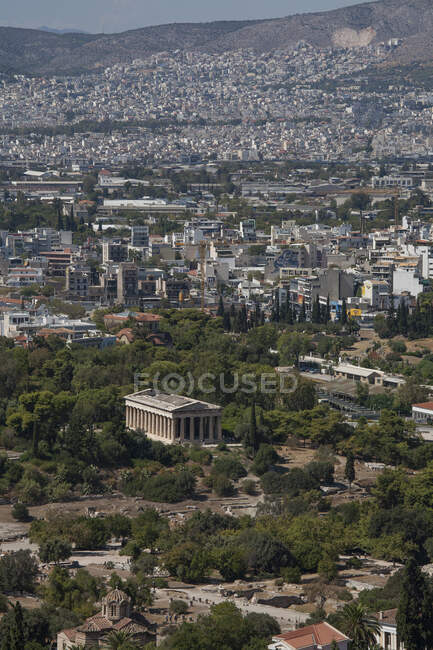 Вид с воздуха на древнюю Агору и храм Гефеста, Афины — стоковое фото