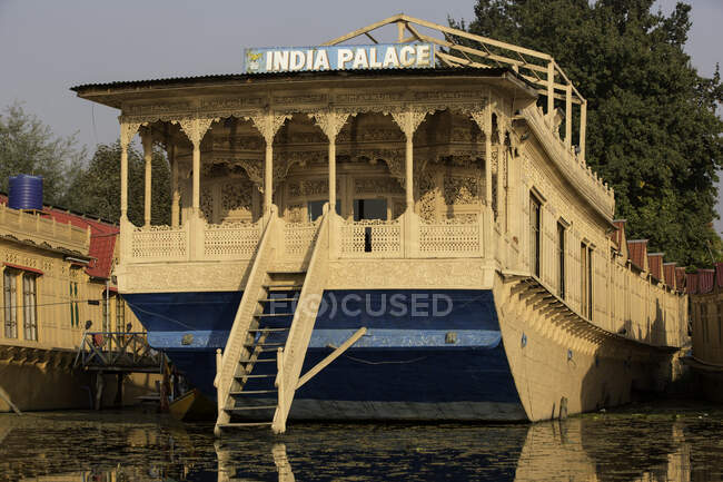 Barcos no Lago Dal, Srinagar, Jammu e Caxemira, Índia — Fotografia de Stock
