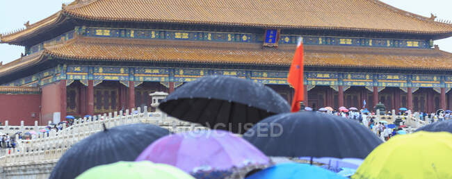 Chuva de verão na cidade proibida, Pequim, China — Fotografia de Stock