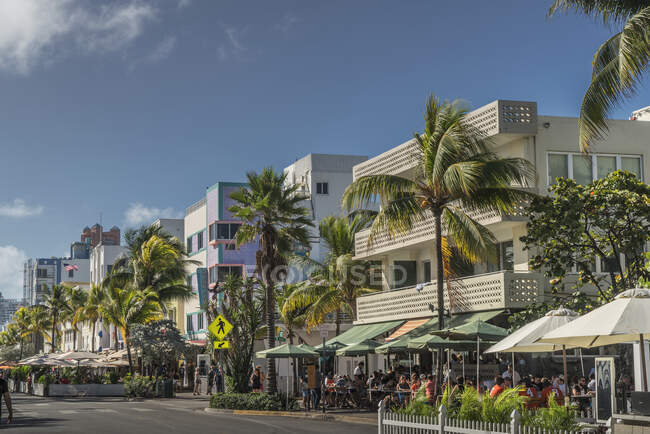 Art Deco hotels in Ocean Drive, Miami Beach, Florida, USA — Stock Photo