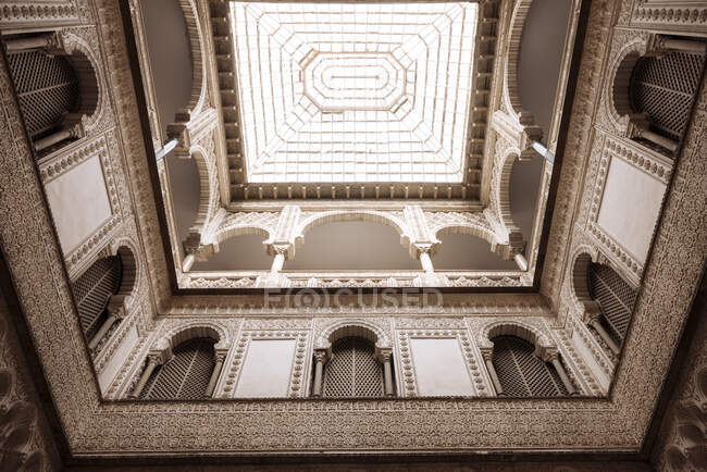 Detalhe interior do Alczar de Sevilha, Sevilha, Andaluzia — Fotografia de Stock