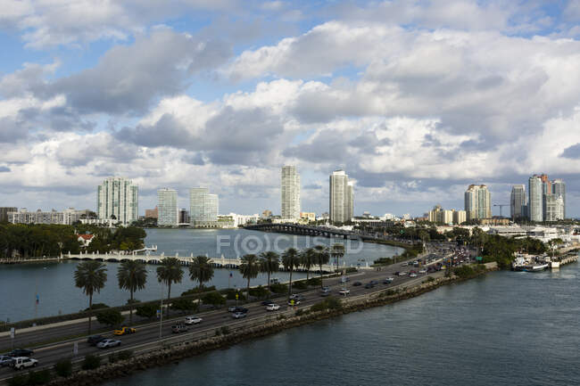 Дамба Макартура, Южный пляж, пляж Майами, Майами, Флорида, США — стоковое фото