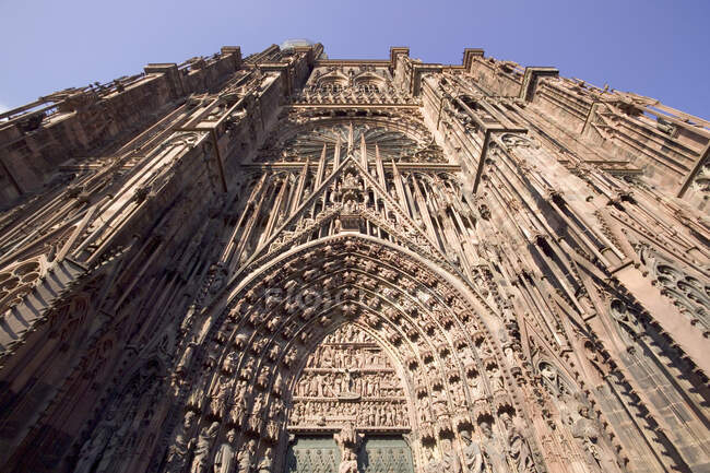 Fachada da Catedral de Nossa Senhora, Estrasburgo, França — Fotografia de Stock
