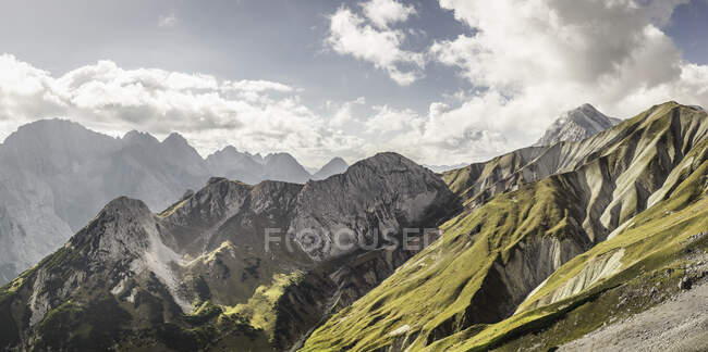 Monte Hochwanner, Monti Wetterstein, Baviera — Foto stock