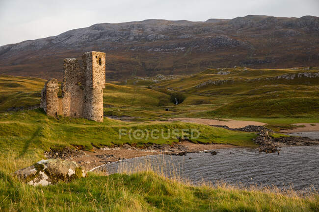 Ardvreck Castle, Schottland, Großbritannien — Stockfoto