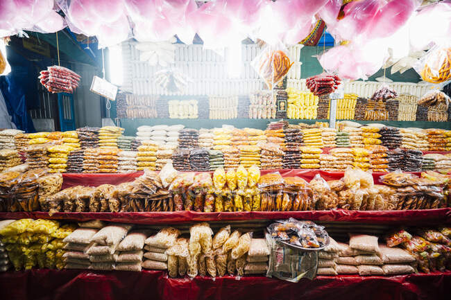 Stalle du marché, Sree Poornathrayeesa Temple, Kochi, Kerala, Inde — Photo de stock