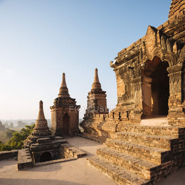Pagodas de piedra, Bagan, Región de Mandalay, Myanmar - foto de stock