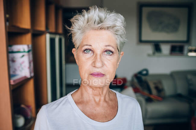 Portrait of a senior woman — Stock Photo