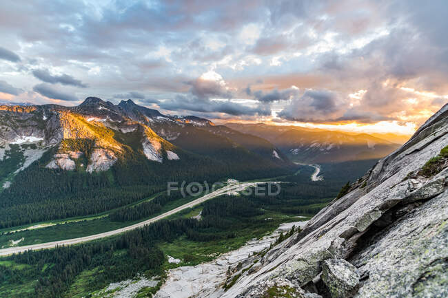 Yak Peak cerca de Hope, Columbia Británica, Canadá - foto de stock