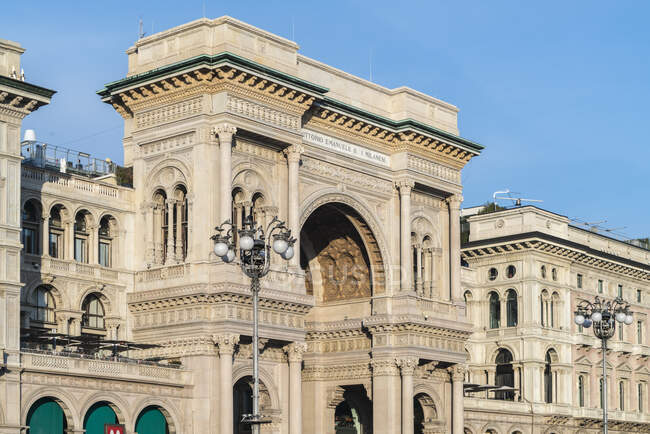 Італія, Ломбардія, Мілан, історична арка — стокове фото
