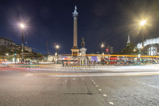 Reino Unido, Inglaterra, Londres, Nelsons Coluna à noite — Fotografia de Stock