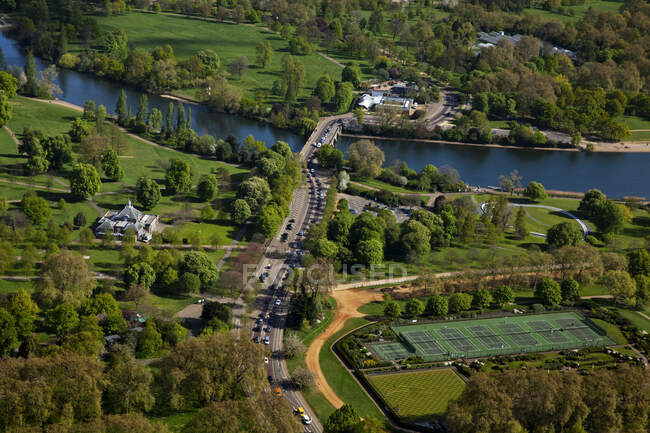 UK, London, Aerial view of Hyde Park and the Serpentine — Stock Photo