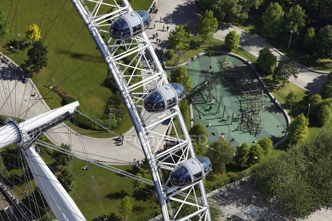 UK, London, Aerial view of London Eye and Jubilee Gardens — стокове фото