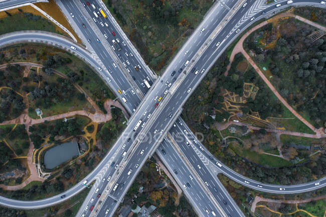 Turkey, Istanbul, Aerial view of traffic on highways — Stock Photo