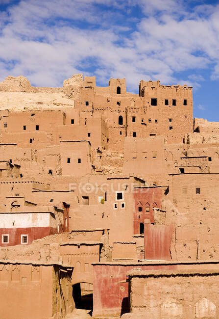 Marruecos, Adobe edificios de Ait Benhaddou Kasbah - foto de stock
