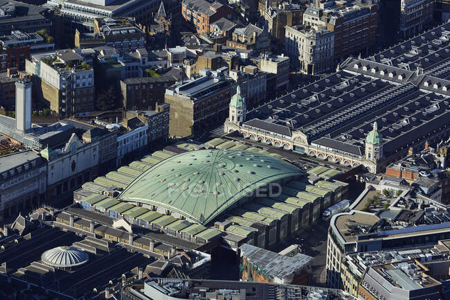 Reino Unido, Londres, Vista aérea del mercado de carne de Smithfield - foto de stock