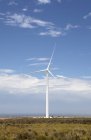Turbina eolica presso il parco eolico di Jeffreys Bay, Western Cape, Sud Africa . — Foto stock