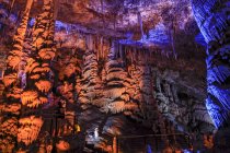 Печера коралів в Сорек сталактитові печери заповідником на юдейські гори, Бейт-Шемеш, Ізраїль. — стокове фото