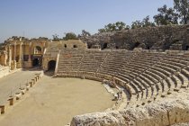 Die Ruinen des römischen Theaters in Israel. — Stockfoto