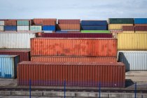 Shipping cargo containers at industrial inland port in UK. — Stock Photo