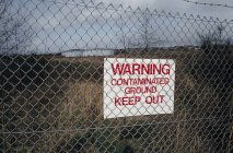 Contaminated land, site of former gas works in West Midlands, UK. — Stock Photo