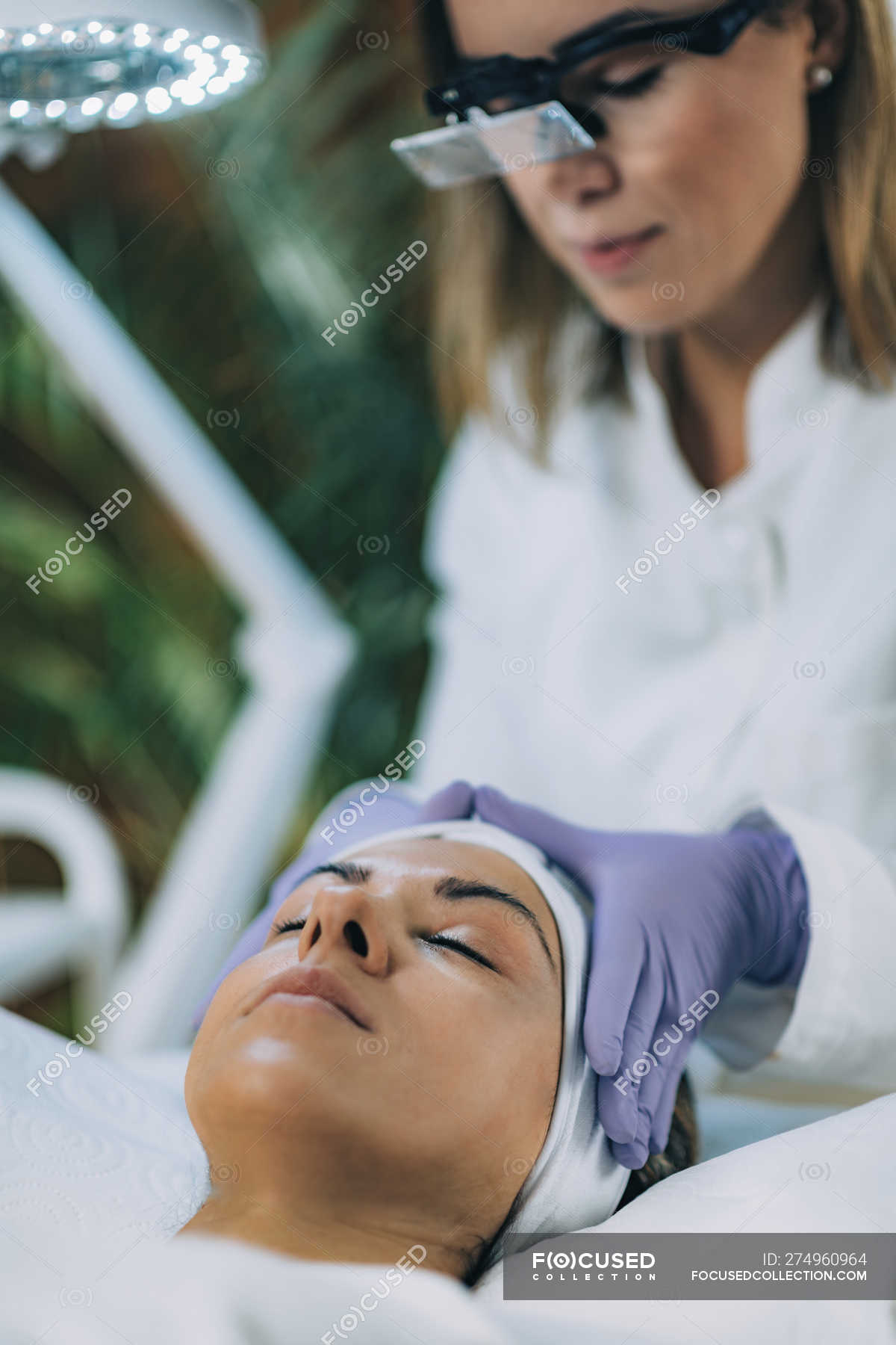 Female Patient Undergoing Keratin Lash Lift Procedure In Beauty Salon Artificial Eyelashes Cosmetology Stock Photo 274960964