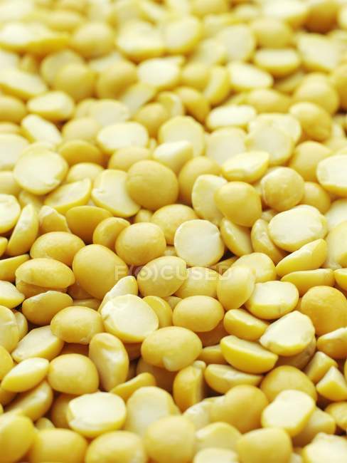 Close-up view of yellow split peas. — Stock Photo