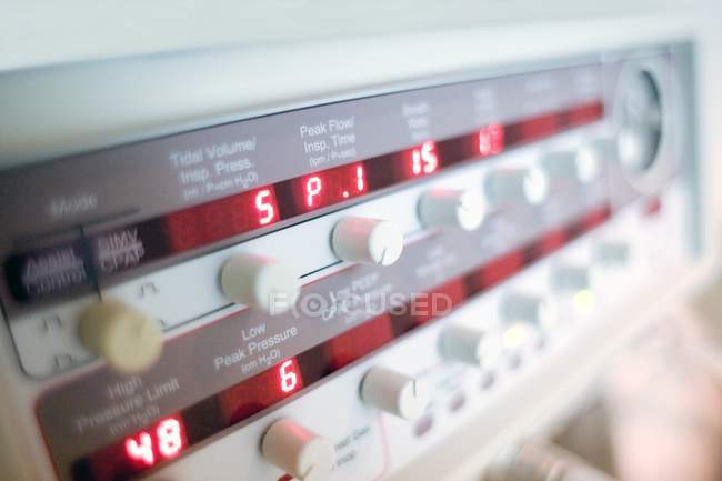 Close-up of ventilator machine controls. — Stock Photo