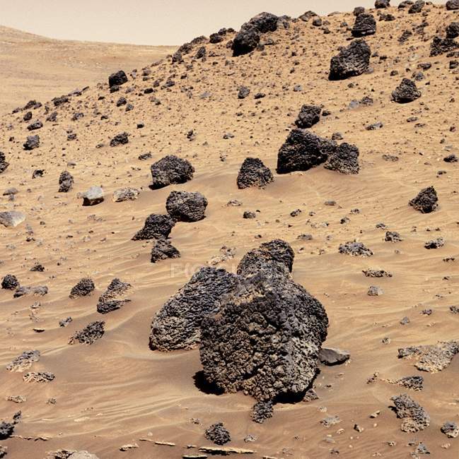 View of Martian rocks on slope of Gusev Crater. — Stock Photo