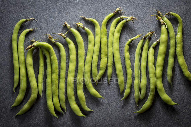 Green broad beans — Stock Photo