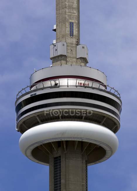 Detalle de CN Tower en Toronto, Ontario, Canadá . - foto de stock