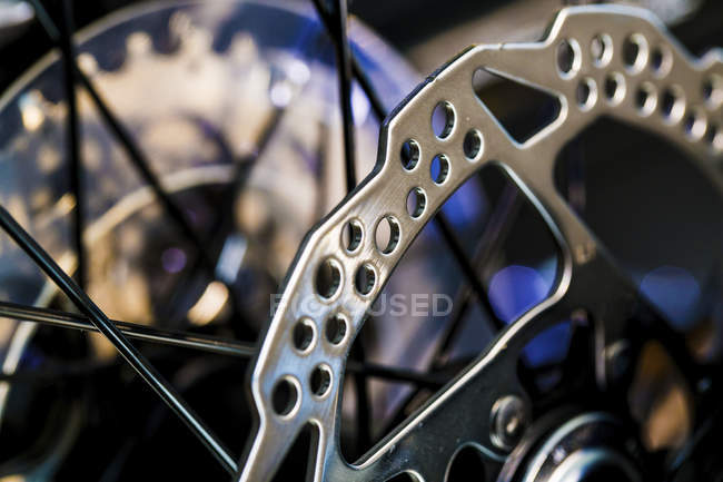 Close-up view of sports bicycle gears. — Stock Photo