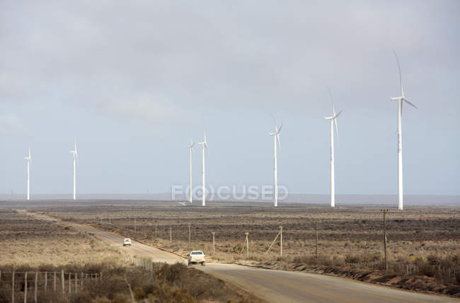 Turbines dans un parc éolien près de Vredendal, Western Cape, Afrique du Sud . — Photo de stock