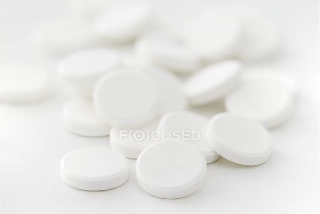 Milk of magnesia in tablets, studio shot. — Stock Photo